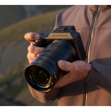 Hasselblad X2D II 100C Camera (Body Only) - Pre Order